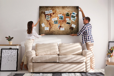 Weltkarte mit Korkrückwand antike Weltkarte in warmen Farbtönen