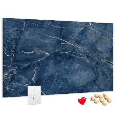 Korktafel in marineblauem Marmordesign mit hellen Adern