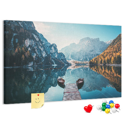 Korkbild Berglandschaft spiegelt sich im See