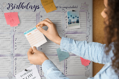 Korktafel Geburtstagskalender mit farbigen Akzenten