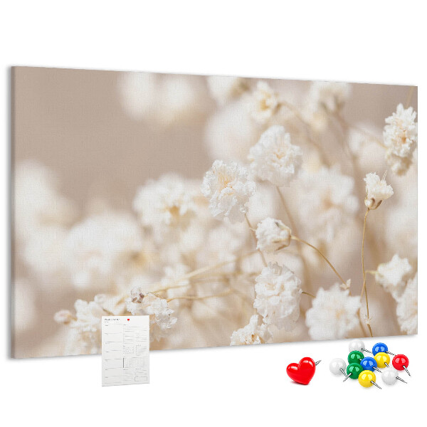 Kork-Pinnwand mit Motiv zarte weiße Blüten auf neutralem Hintergrund