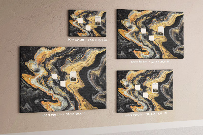 Korktafel mit abstraktem Wellenmuster in Gold und Schwarz