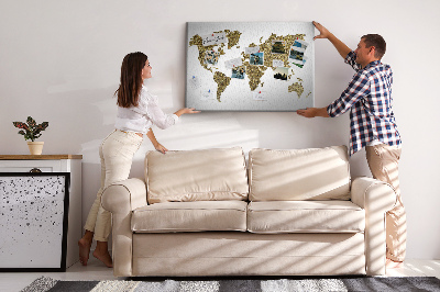 Weltkarte mit Korkrückwand goldenes Design auf weißem Hintergrund