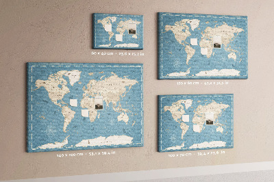 Korktafel mit Motiv Alte Weltkarte auf zartem Hintergrund