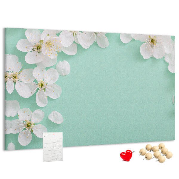 Bild mit Korkrückwand Blumenmotive auf pastellfarbenem Hintergrund