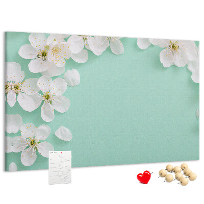 Bild mit Korkrückwand Blumenmotive auf pastellfarbenem Hintergrund