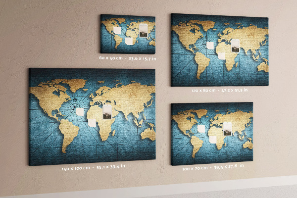 Korktafel mit Motiv einer antiken Weltkarte mit Kompass