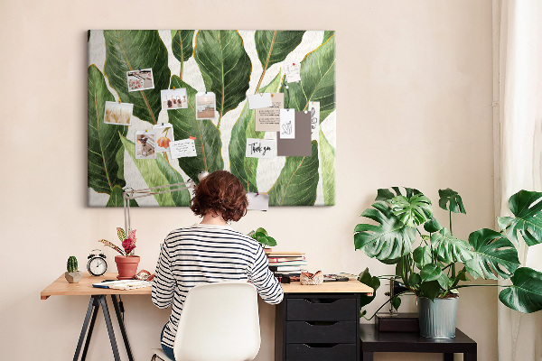 Korktafel mit Motiv tropische Blätter in Grüntönen