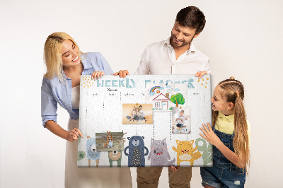Bunter Wochenplaner mit Tieren als Korkbild