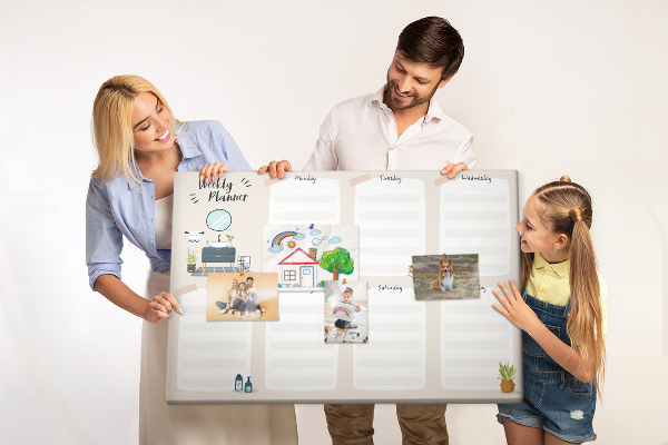 Kork-Wochenplaner im minimalistischen Design