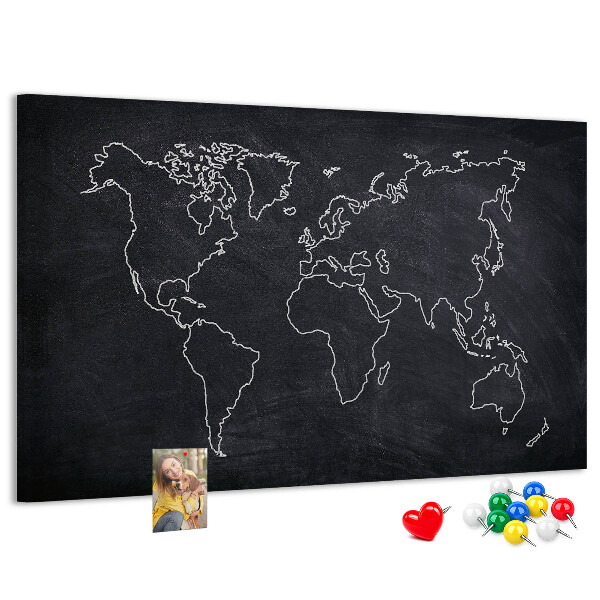 Weltkarte mit Korkrückwand auf einem Tafelhintergrund