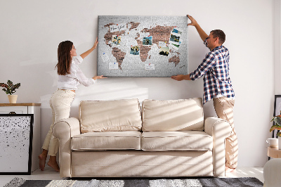 Weltkarte mit Korkrückwand Motiv Backsteinmauer