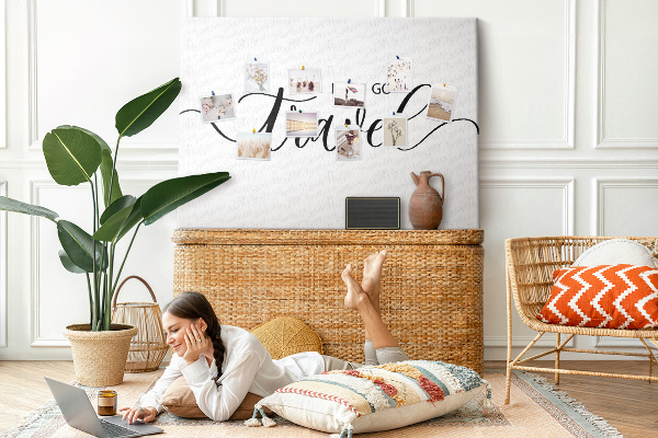 Bild mit Korkrückwand Reiseinspiration im eleganten Stil