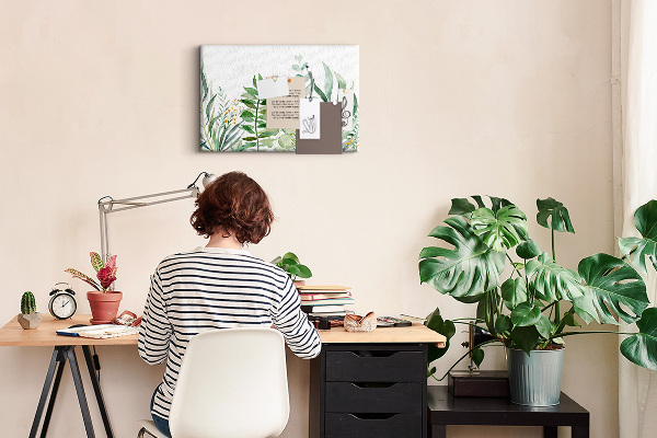 Korktafel mit Motiv tropische Blätter in zarten Farbtönen