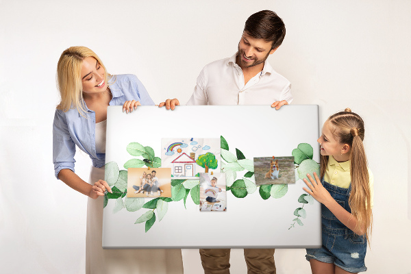 Korkbild grüne Blätter auf hellem Hintergrund