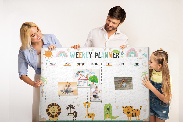 Kork-Pinnwand bunter Wochenplaner mit Tiermotiven