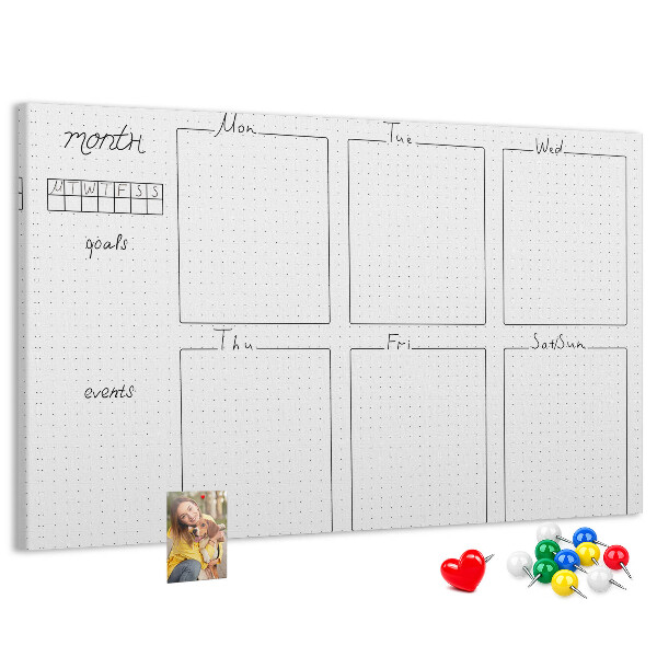 Planer mit Raster und Korkrückwand zur Organisation Ihrer Zeit