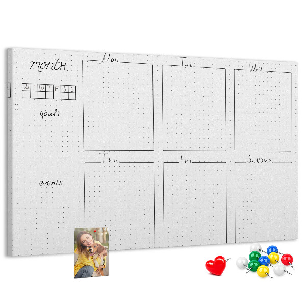 Planer mit Raster und Korkrückwand zur Organisation Ihrer Zeit