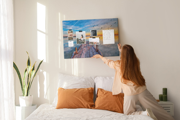 Bild mit Korkrückwand Sonnenuntergang über einem ruhigen See