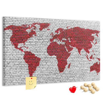 Bild mit Korkrückwand rote Weltumrisse auf einer Backsteinmauer