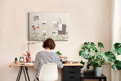 Kork-Pinnwand mit Motiv zarte Blüten auf neutralem Hintergrund