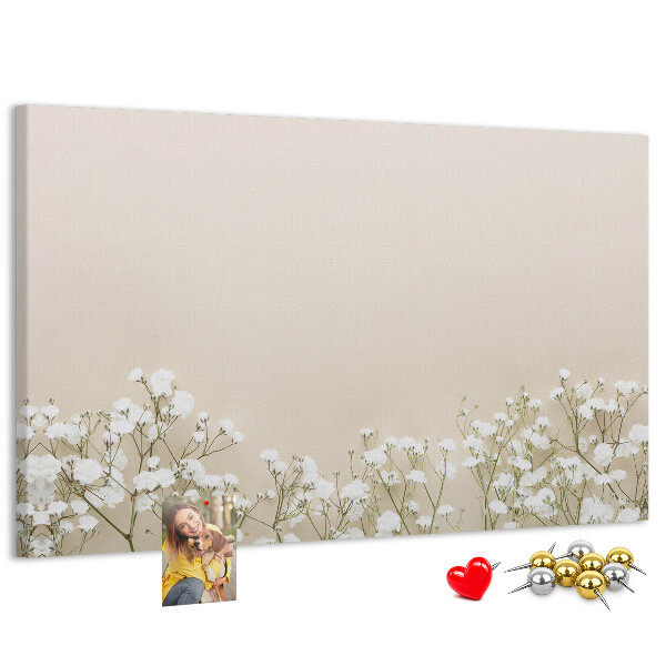 Kork-Pinnwand mit Motiv zarte Blüten auf neutralem Hintergrund