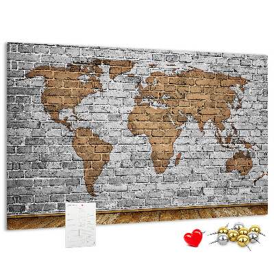 Weltkarte auf Korkrückwand Motiv Backsteinmauer