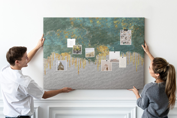 Bild mit Korkrückwand goldene Tropfen vor blauem Wolkenhintergrund