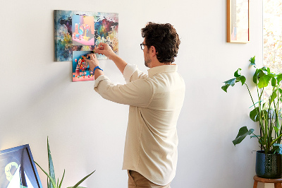 Weltkarte im Aquarellstil mit Korkrückwand