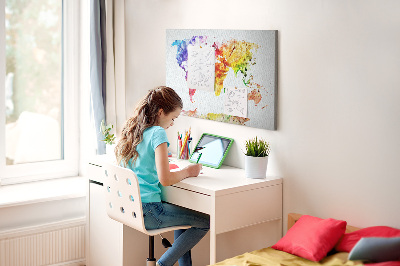 Bunte Aquarell-Weltkarte mit Korkrückwand