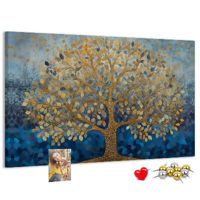 Korkbild mit Blattgold auf blauem Baumhintergrund