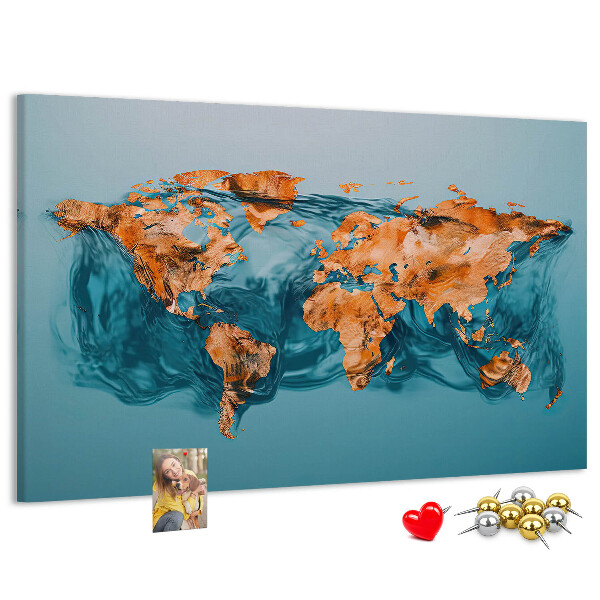 Weltkarte aus kräuselndem Wasser mit Korkrückwand