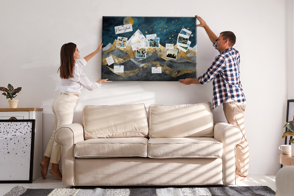 Bilder mit Korkrückwand goldene Berge unter dem Nachthimmel