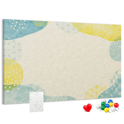 Korkbild mit farbenfrohen Formen in zarten Tönen