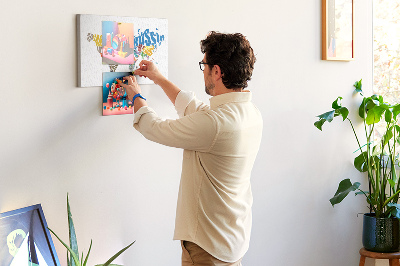 Weltkarte mit Ländernamen mit Korkrückwand