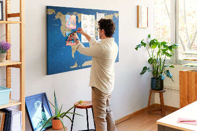 Weltkarte mit Korkrückwand inklusive farbiger Stecknadeln