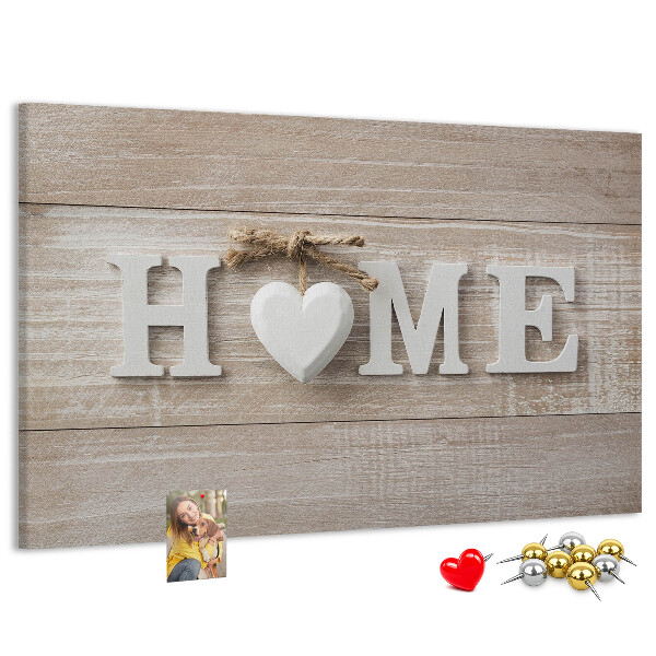 Kork-Pinnwand mit stilvollem HOME-Schriftzug und Herz