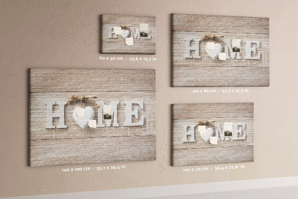 Kork-Pinnwand mit stilvollem HOME-Schriftzug und Herz
