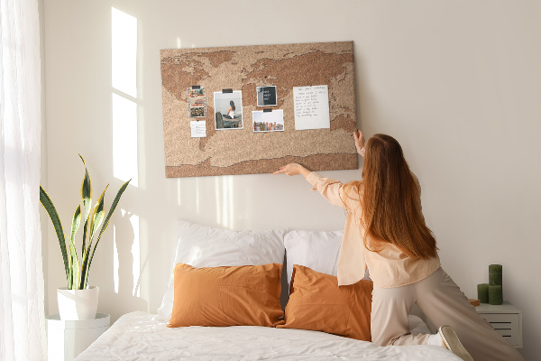 Weltkarte aus Naturkork als Korkbild