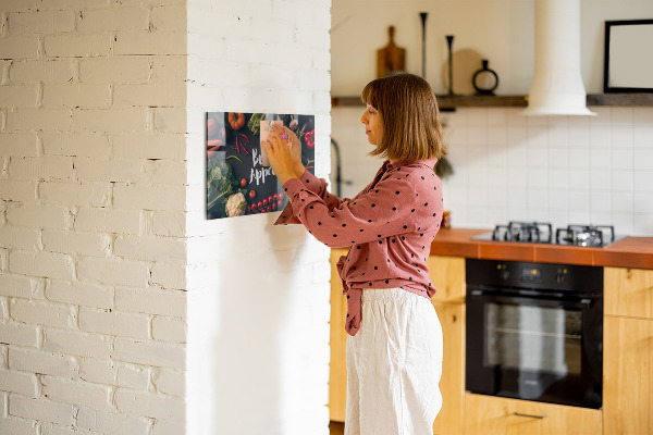 Magnetwand Die Inschrift Bon appetit