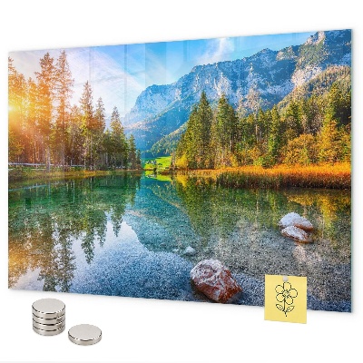 Magnetwand Fluss- und Berglandschaft