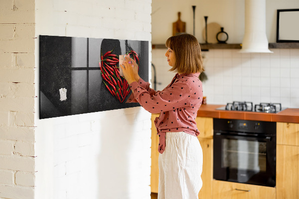 Schreib magnettafel Ein Herz aus Paprika und Fotos von Erinnerungen