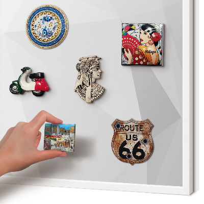 Wand-Magnettafel für Reisesouvenirs mit weißem Rahmen Weiße Geometrie
