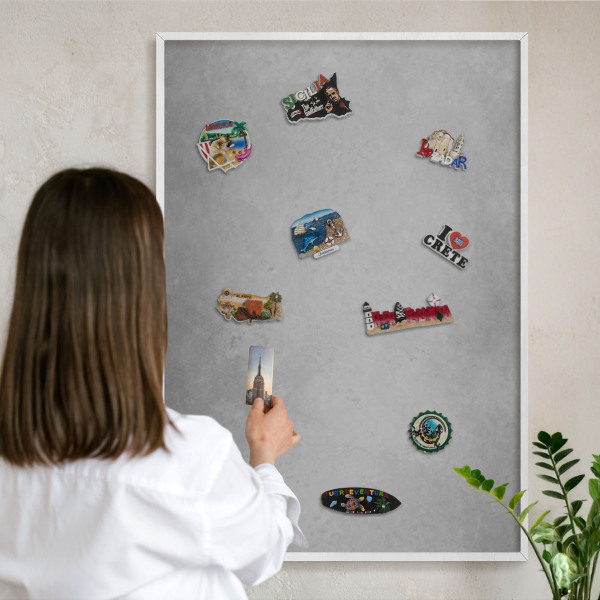 Magnettafel aus Metall für Souvenirs in weißem Rahmen Silberner Nebel