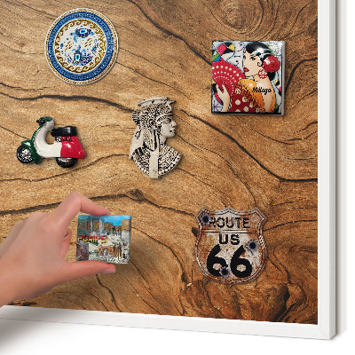 Wand-Magnettafel für Reisesouvenirs mit weißem Rahmen Holzmaserung