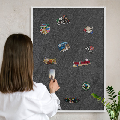 Wand-Magnettafel für Reisesouvenirs mit weißem Rahmen Schwarze Textur