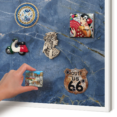 Magnettafel aus Metall für Souvenirs in weißem Rahmen Marmor-Eleganz