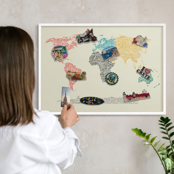 Wand-Magnettafel für Reisesouvenirs mit weißem Rahmen Weltkarte