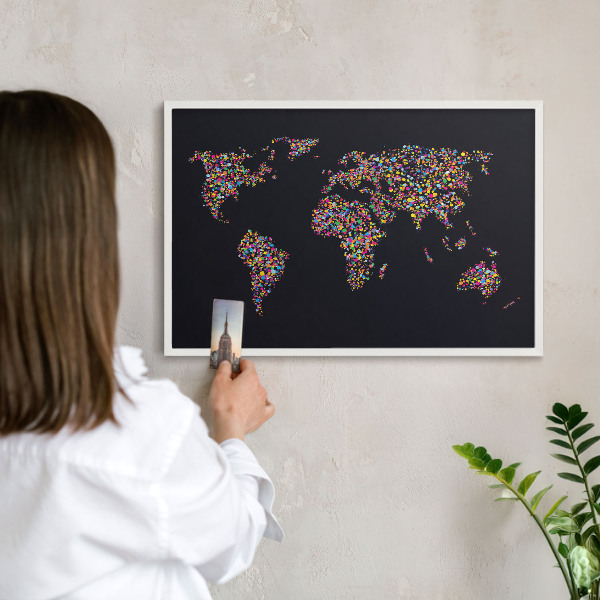 Wand-Magnettafel für Reisesouvenirs mit weißem Rahmen Farbkarte