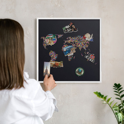 Wand-Magnettafel für Reisesouvenirs mit weißem Rahmen Farbkarte